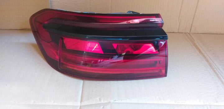 Rückleuchte Audi A8 D5 4N0945207P Links Rearlight RUK7450909206qr