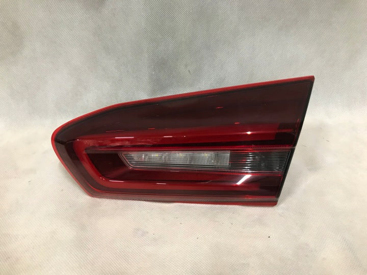 Rückleuchte Ford Focus Hatchback NX7B-13A602-DA LED Rechts Rearlight RUK7474172131yz