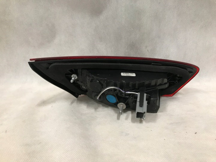 Rückleuchte Ford Focus Hatchback NX7B-13A602-DA LED Rechts Rearlight RUK7474172131yz