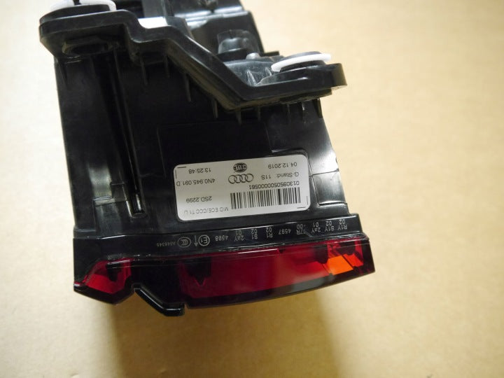 Rückleuchte Audi A8 D5 4N0945091D Links Rearlight RUK7477203503zn