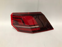 Laden Sie das Bild in den Galerie-Viewer, Rückleuchte VW Golf VIII 5H0945096E Rechts Rearlight RUK7514994399vf