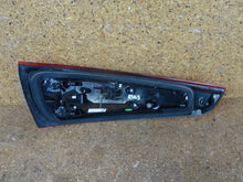 Laden Sie das Bild in den Galerie-Viewer, Rückleuchte Audi Q3 8U0945094H LED Rechts Rearlight RUK7523177320gz