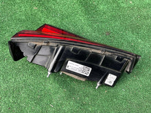 Laden Sie das Bild in den Galerie-Viewer, Rückleuchte Audi Coupe 8W6945094D Rechts Rearlight RUK7530312888tj