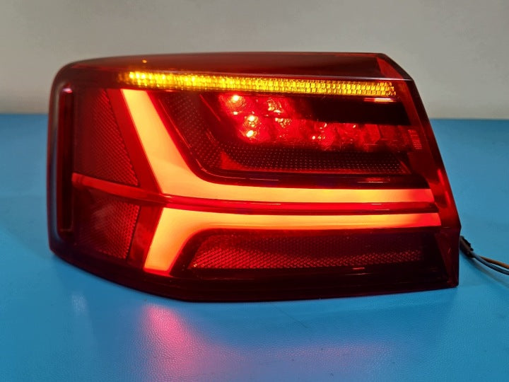 Rückleuchte Audi A6 C7 Links Rearlight RUK7568125588tt
