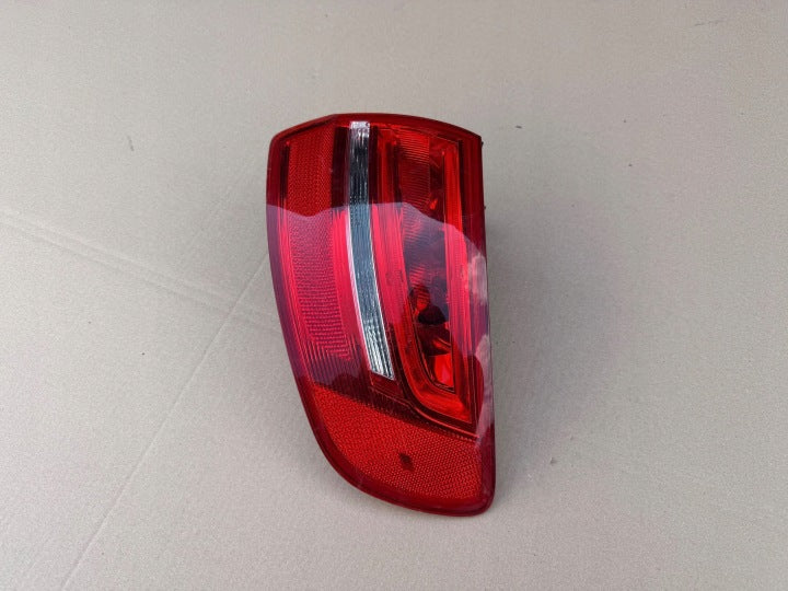 Rückleuchte Audi A3 Sportback 8P4945096E Rechts Rearlight RUK7569489999br