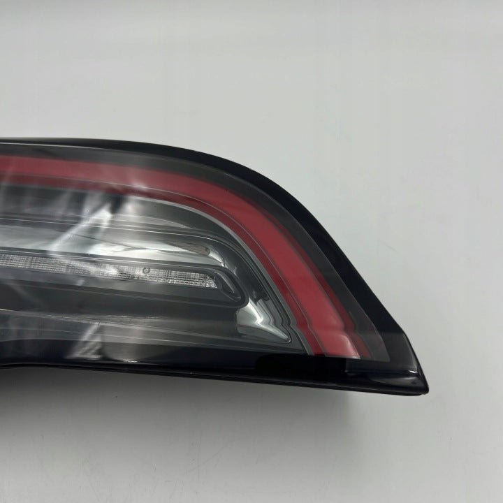 Rückleuchte Tesla Model 3 150208800C Links Rearlight RUK7610915033sk