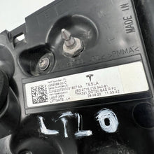Laden Sie das Bild in den Galerie-Viewer, Rückleuchte Tesla Model 3 150208800C Links Rearlight RUK7610915033sk