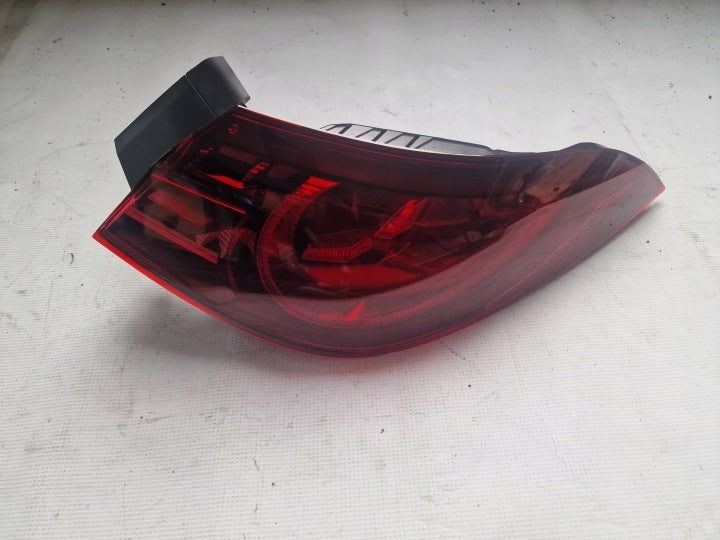 Rückleuchte Mercedes-Benz Cla A1749061802 Rechts Rearlight RUK7637487976ja