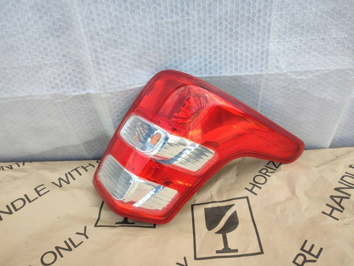 Rückleuchte Mitsubishi L200 ADN231-0000 Rechts Rearlight RUK7678428356lp