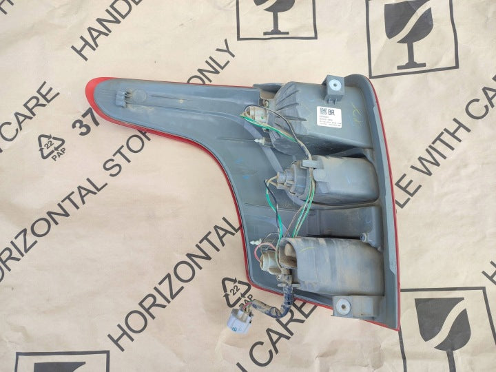 Rückleuchte Mitsubishi L200 ADN231-0000 Rechts Rearlight RUK7678428356lp