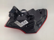 Laden Sie das Bild in den Galerie-Viewer, Rückleuchte Audi Q3 83A945091 Links Rearlight RUK7681070753uf
