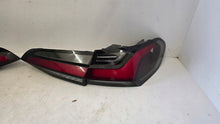 Laden Sie das Bild in den Galerie-Viewer, Rückleuchte BMW U06 H4849436010 LED Ein Satz Rearlight RUK7689864478lq