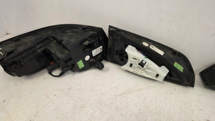Rückleuchte BMW U06 H4849436010 LED Ein Satz Rearlight RUK7689864478lq