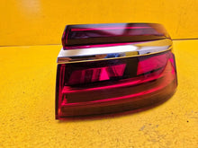 Laden Sie das Bild in den Galerie-Viewer, Rückleuchte Audi A8 D5 4N0945208M Rechts Rearlight RUK7729155891jx