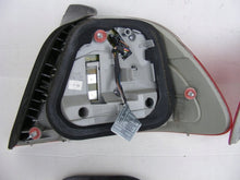 Laden Sie das Bild in den Galerie-Viewer, Rückleuchte BMW E46 693745406 693745306 Ein Satz Rearlight RUK7756237506zv