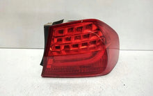 Laden Sie das Bild in den Galerie-Viewer, Rückleuchte BMW 3 Rechts Rearlight RUK7899766905cs