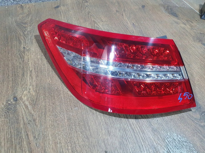 Rückleuchte Mercedes-Benz A2079060158 Links Rearlight RUK7919246597vv