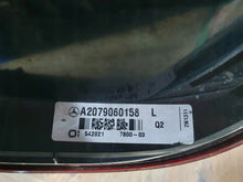 Laden Sie das Bild in den Galerie-Viewer, Rückleuchte Mercedes-Benz A2079060158 Links Rearlight RUK7919246597vv