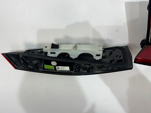 Rückleuchte BMW X1 H4946535209 Rechts Rearlight RUK7944211124qb