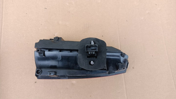 Rückleuchte VW Multivan T7 7T0945093 Links Rearlight RUK7944689228ht