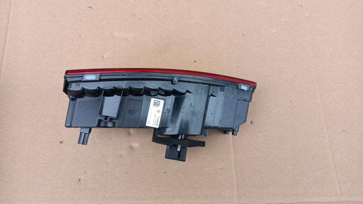 Rückleuchte VW Multivan T7 7T0945093 Links Rearlight RUK7944689228ht