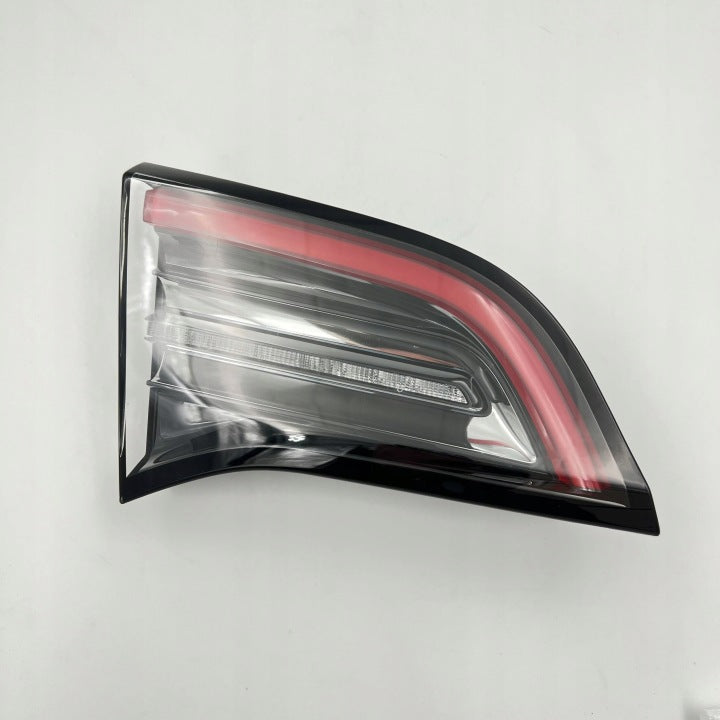 Rückleuchte Tesla Model 3 QBB14679 Links Rearlight RUK7946797904zm