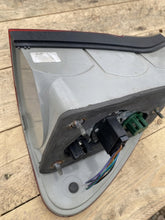 Laden Sie das Bild in den Galerie-Viewer, Rückleuchte BMW X5 E53 Links Rearlight RUK7948546053tx