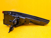 Laden Sie das Bild in den Galerie-Viewer, Rückleuchte VW 57L945207A Links Rearlight RUK7949177443tg