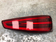 Laden Sie das Bild in den Galerie-Viewer, Rückleuchte Audi Q3 8U0945094H Rechts Rearlight RUK7970984322nk