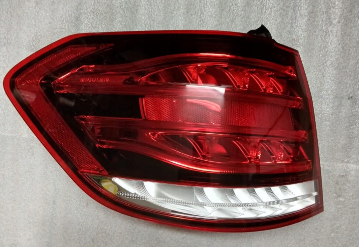 Rückleuchte Mercedes-Benz A2129061703 Links Rearlight RUK7988147867jv
