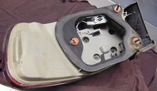 Laden Sie das Bild in den Galerie-Viewer, Rückleuchte BMW Coupe E92 725195705 Links Rearlight RUK7990890788oa