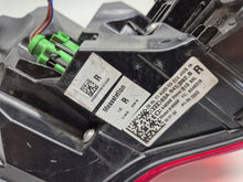Laden Sie das Bild in den Galerie-Viewer, Rückleuchte Audi Q3 83A945092B Rechts Rearlight RUK8000298372gw