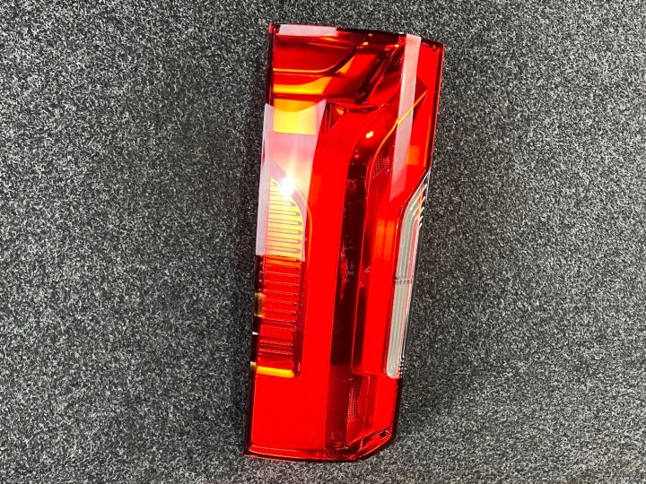 Rückleuchte Mercedes-Benz Sprinter A9108200100 Rechts Rearlight RUK8072401963it