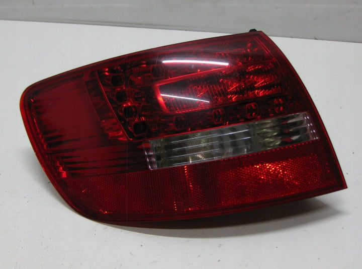 Rückleuchte Audi A6 C6 4F9945221E LED Links Rearlight RUK8084330250mf