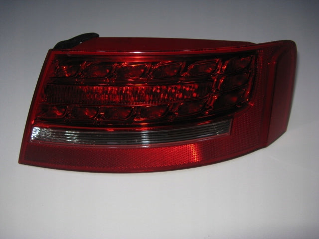 Rückleuchte Audi A5 Sportback 8T8945096D Rechts Rearlight RUK8137268496yw
