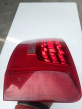 Laden Sie das Bild in den Galerie-Viewer, Rückleuchte Audi Coupe 8T0945096D LED Rechts Rearlight RUK8141085420kd