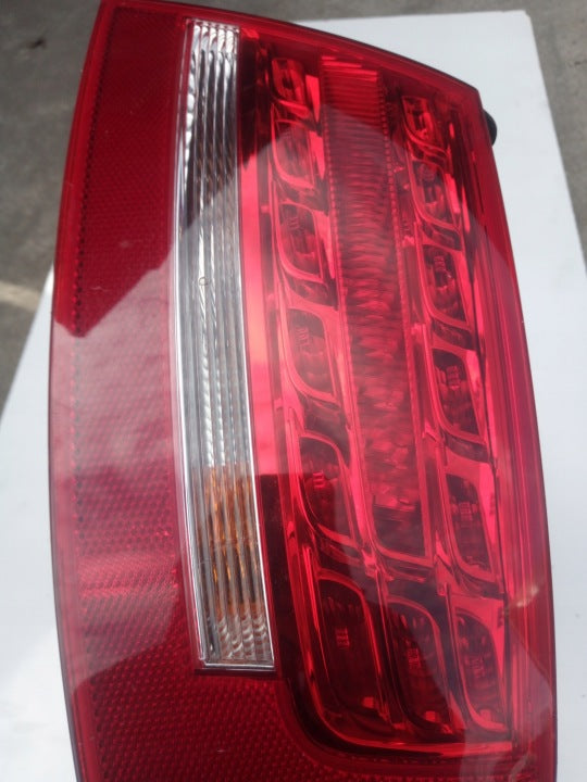 Rückleuchte Audi Coupe 8T0945096D LED Rechts Rearlight RUK8141085420kd