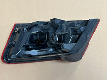 Laden Sie das Bild in den Galerie-Viewer, Rückleuchte Audi A3 8V3945095B Links Rearlight RUK8262525675im