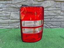 Laden Sie das Bild in den Galerie-Viewer, Rückleuchte VW Caddy 2K0945112C Rechts Rearlight RUK8289378748li