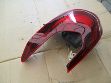 Laden Sie das Bild in den Galerie-Viewer, Rückleuchte Peugeot 2008 9826730480-04 Links Rearlight RUK8298041673os