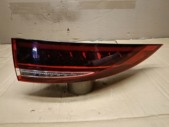 Rückleuchte Jaguar Xe JX6313405AC Links Rearlight RUK8310206628tl