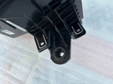 Laden Sie das Bild in den Galerie-Viewer, Rückleuchte Audi A6 4P0945069B Links Rearlight RUK8322943197sy
