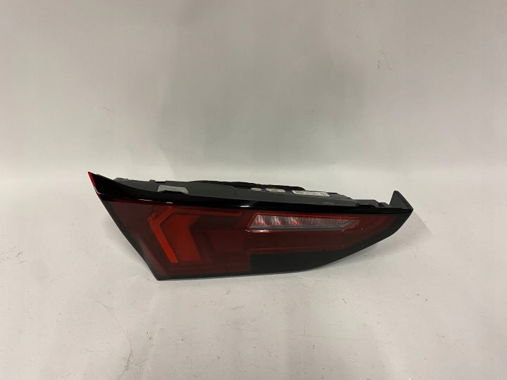 Rückleuchte BMW 1 788884704 Links Rearlight RUK8352319693tc