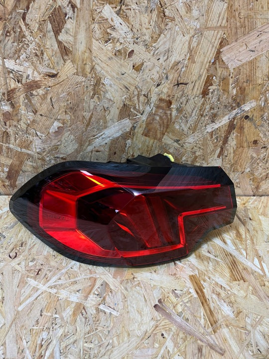 Rückleuchte BMW 1 5A36167 5A36168 Ein Stück (Rechts oder Links) Rearlight RUK8406286532cw