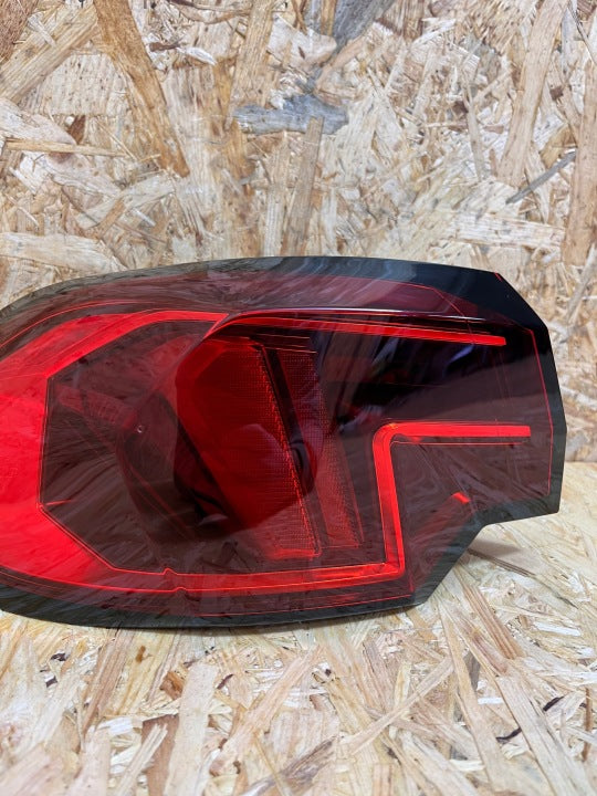 Rückleuchte BMW 1 5A36167 5A36168 Ein Stück (Rechts oder Links) Rearlight RUK8406286532cw