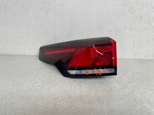 Laden Sie das Bild in den Galerie-Viewer, Rückleuchte VW Tiguan 571945095A Ein Stück (Rechts oder Links) Rearlight RUK8412572891zf