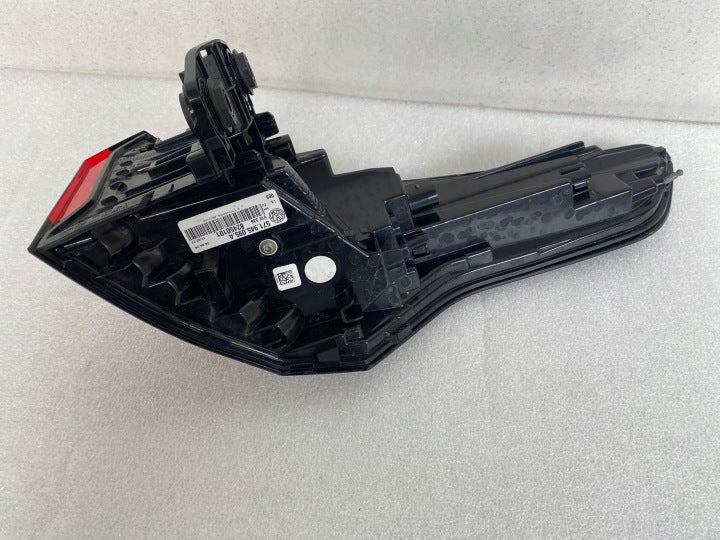 Rückleuchte VW Tiguan 571945095A Ein Stück (Rechts oder Links) Rearlight RUK8412572891zf