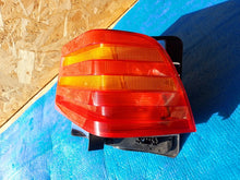 Laden Sie das Bild in den Galerie-Viewer, Rückleuchte Mercedes-Benz W140 A1408200264 Rechts Rearlight RUK8414792673pd