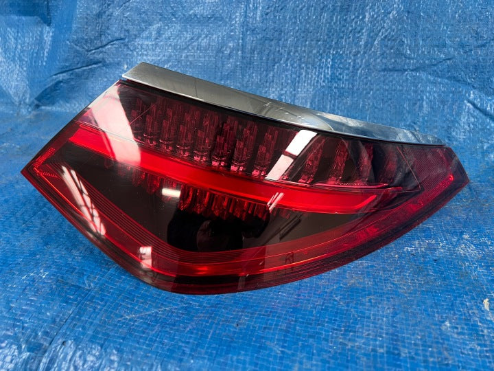 Rückleuchte Mercedes-Benz W223 A2239062400 Rechts Rearlight RUK8424472127qu
