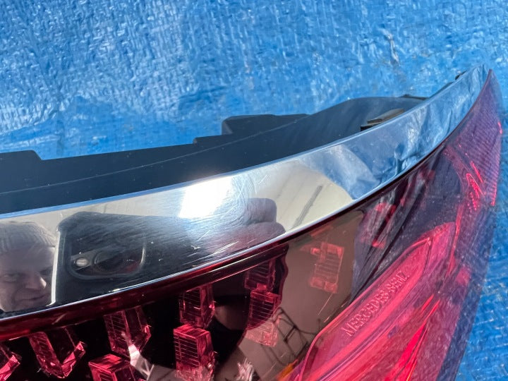 Rückleuchte Mercedes-Benz W223 A2239062400 Rechts Rearlight RUK8424472127qu
